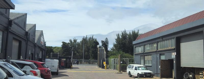 To Let commercial Property for Rent in Maitland Western Cape